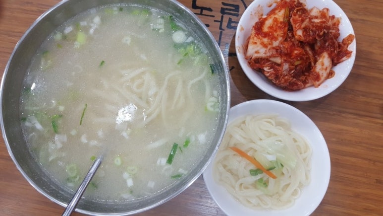 가락곰칼국수 이미지