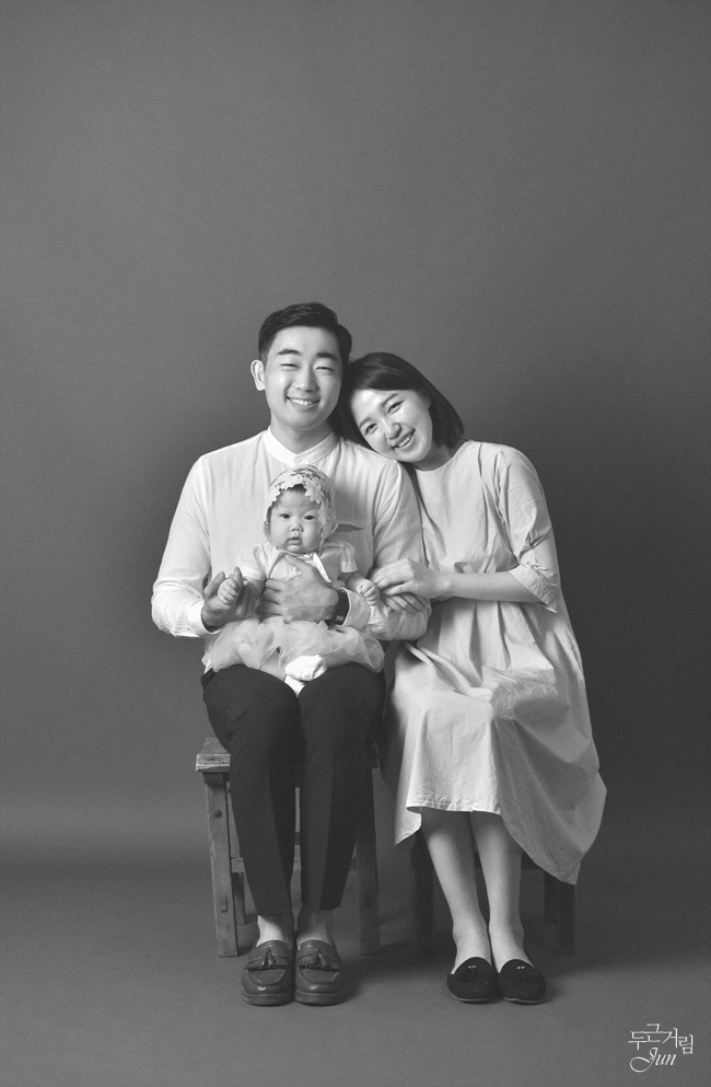 연남동흑백사진관 이미지