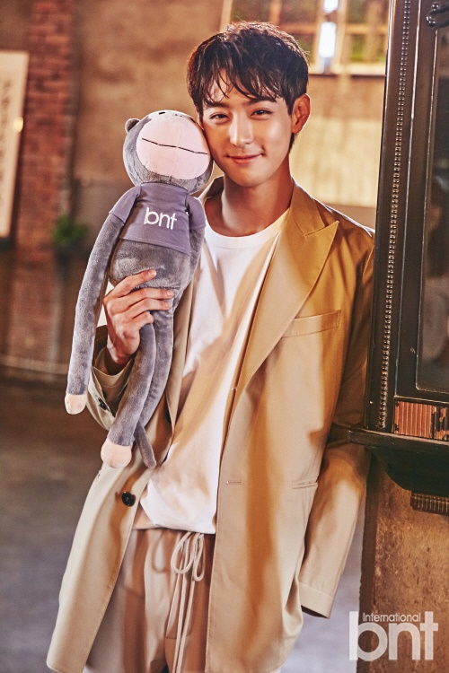 현우 헤어 이미지