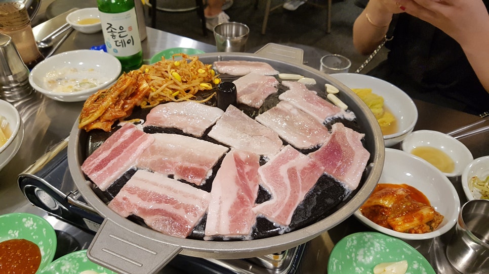 읍내삼겹 이미지