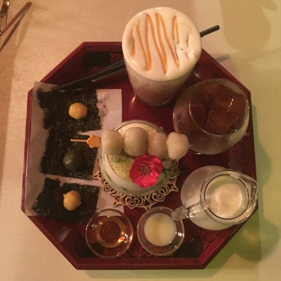 일구팔칠 이미지