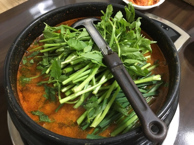 옥돌오리탕 이미지