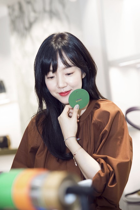 신세계가방 이미지