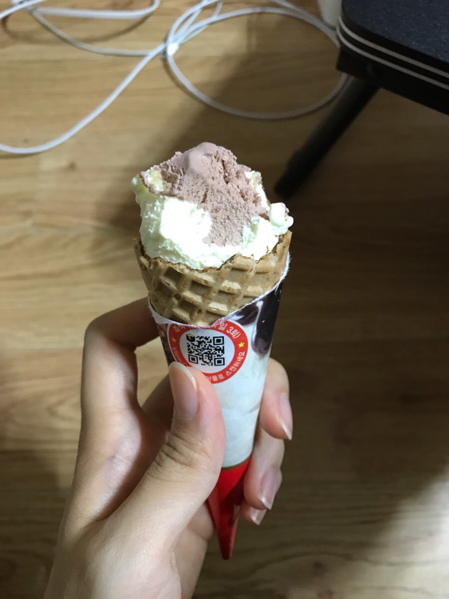 군것질 이미지