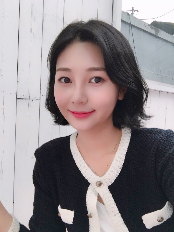 단발머리헤어 이미지