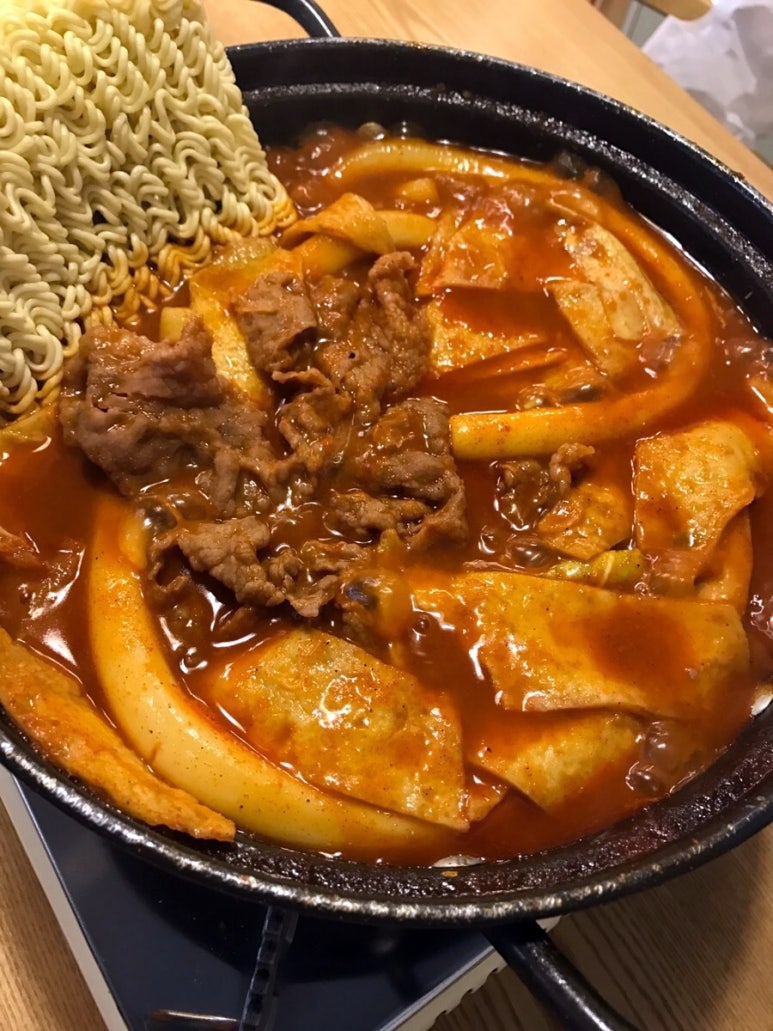 모범떡볶이 1976 이미지
