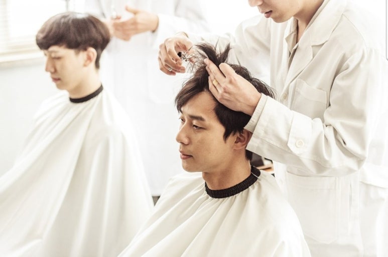 머리와가위가만날때 이미지