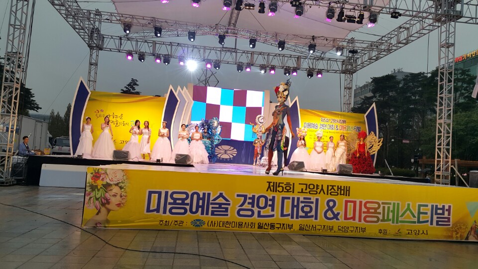 장헤어스케치 이미지
