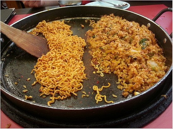 유가네닭갈비 이미지