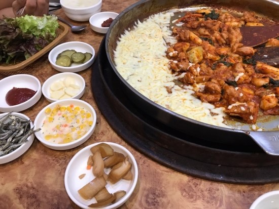 매운춘천닭갈비 이미지