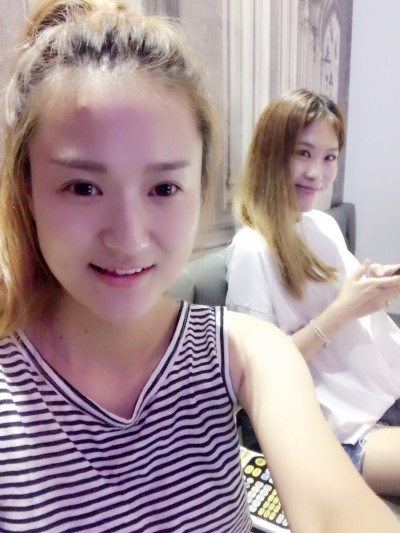 퀸스노래연습장 이미지