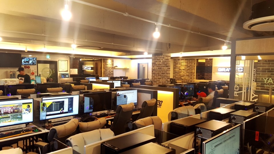 그레이PC방 이미지