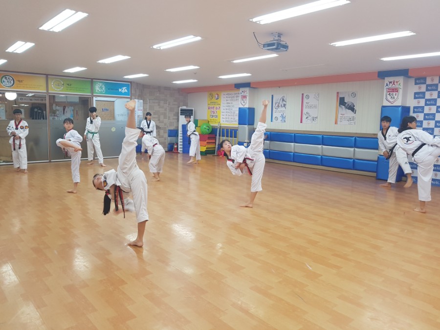 청운공업 이미지