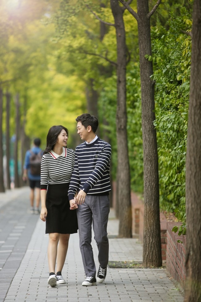 허*민 이미지