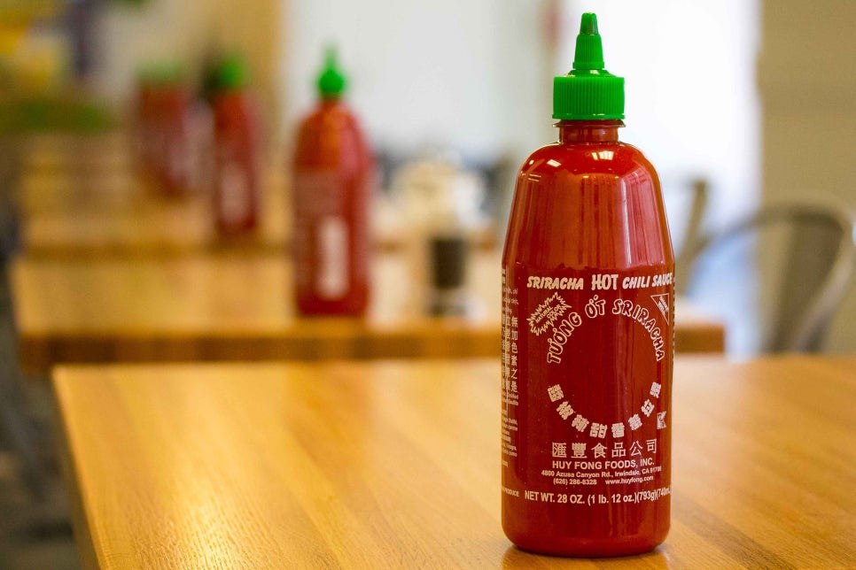 스리라차(SRIRACHA) 이미지