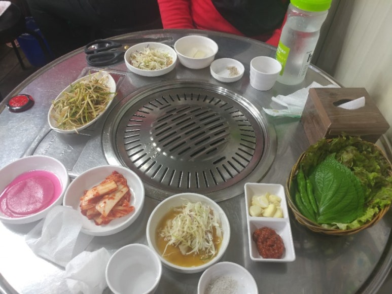 섭이네 삼겹살 이미지