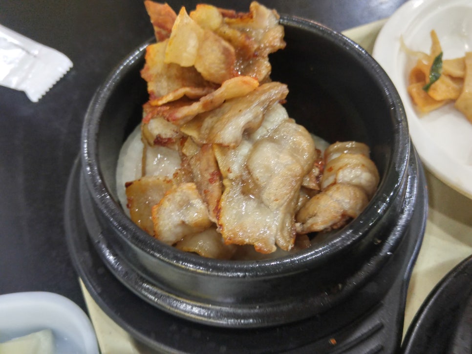 시장 밥상 이미지