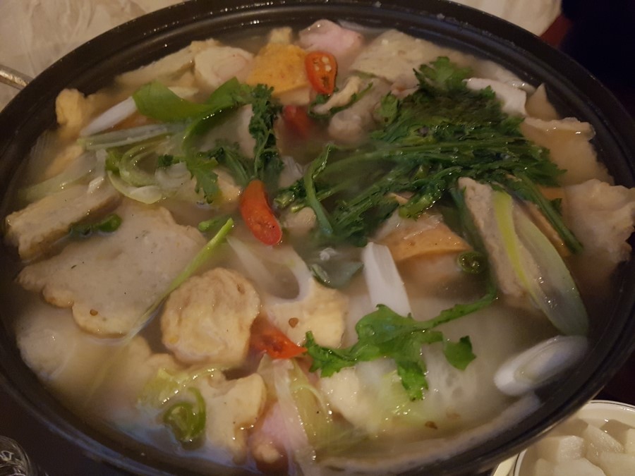 엄마닭 이미지