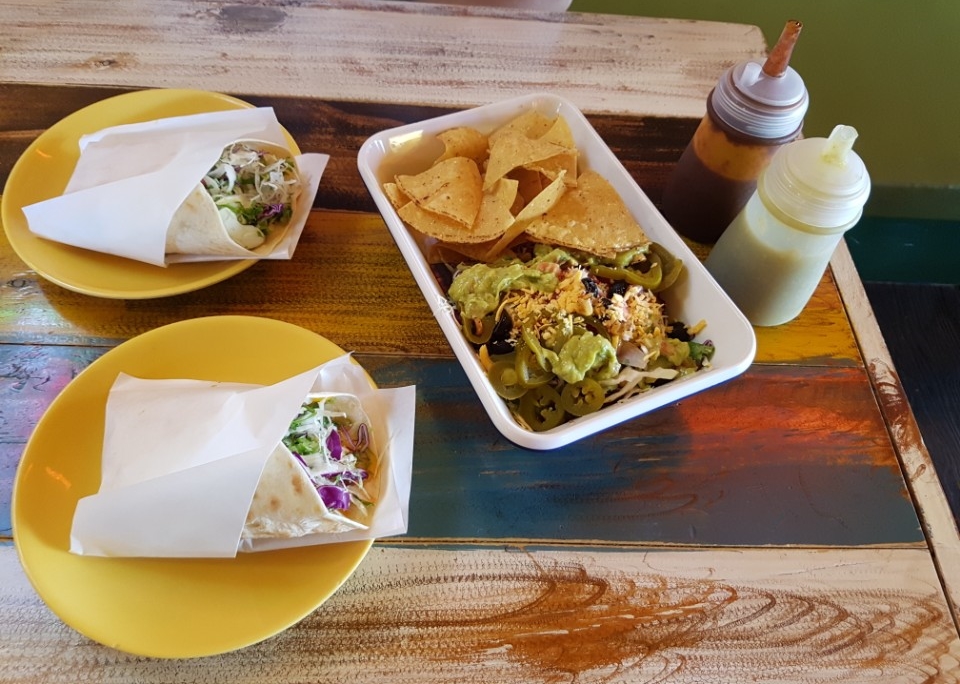 도스타코스(DOSTACOS) 이미지