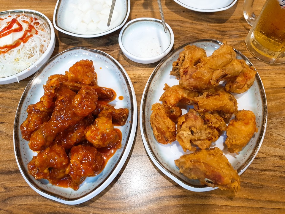 동큐치킨 이미지