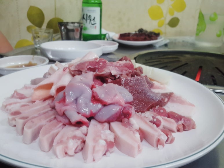 돈사랑부속구이 이미지