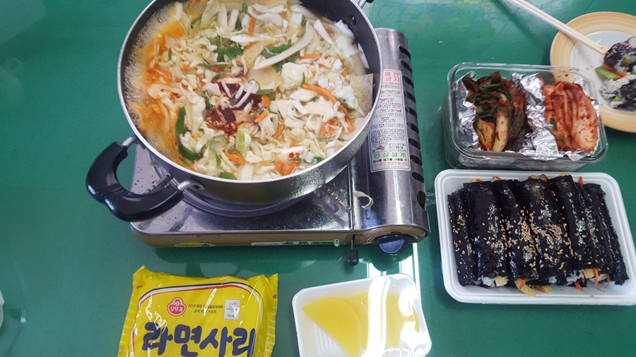 보글보글분식 이미지