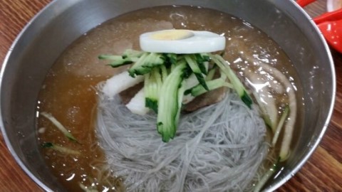 함흥냉면 이미지