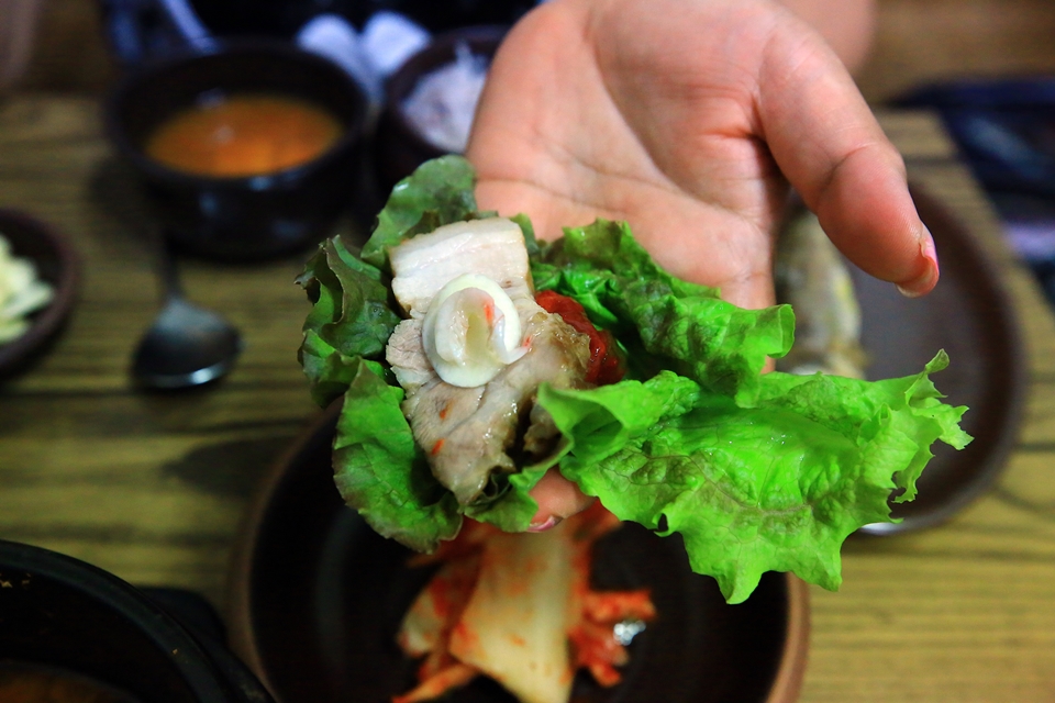 황산항아리보쌈 이미지