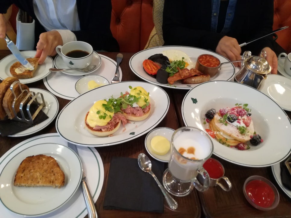 카페 아이비(Cafe Ivy) 이미지