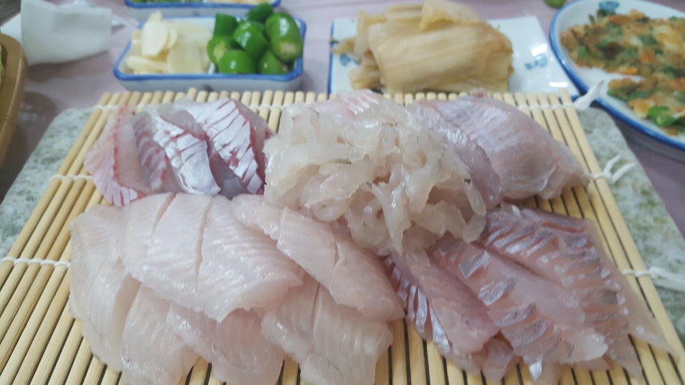 가덕도횟집 이미지