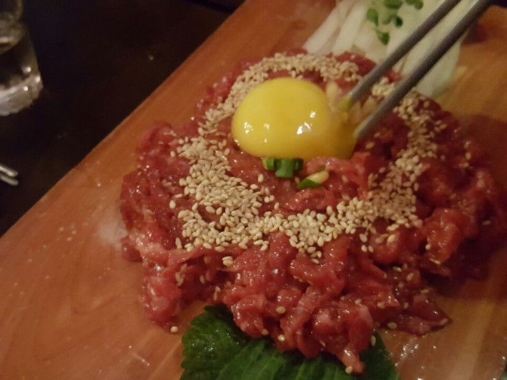 육회한잔 이미지