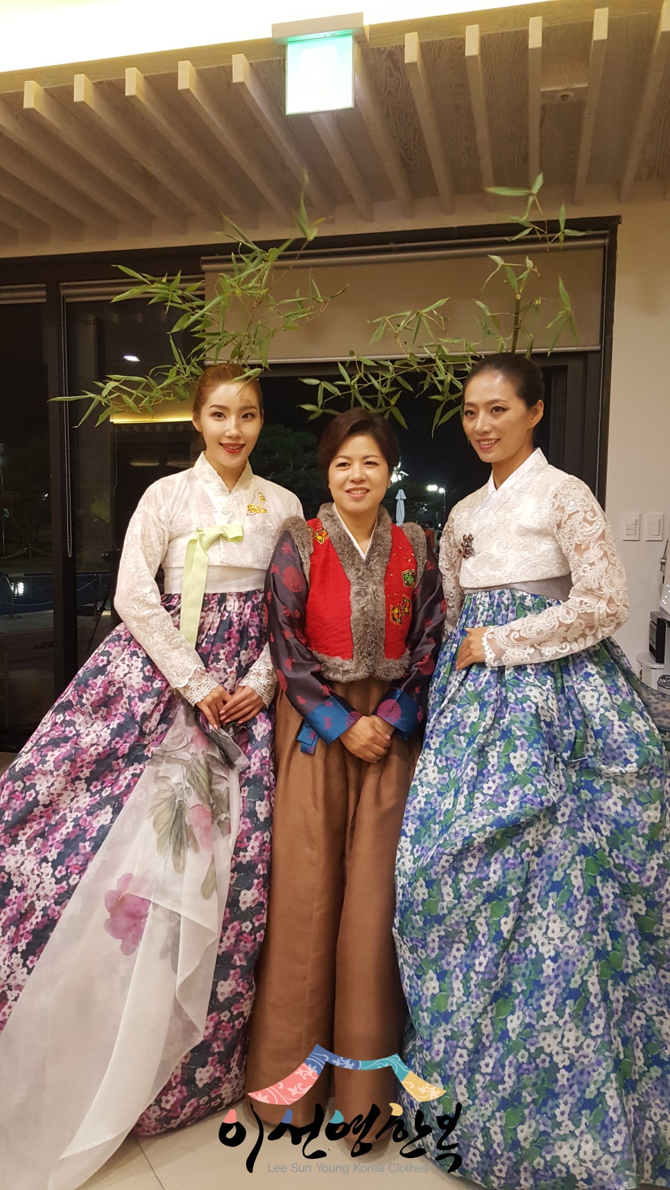 이선영한복 이미지