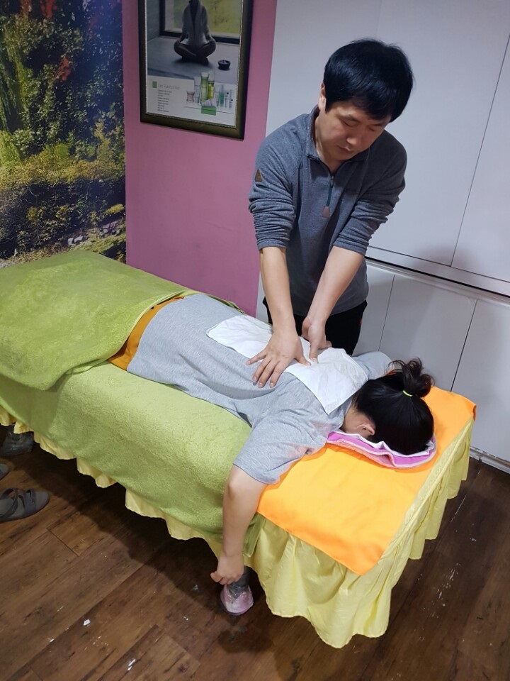 휴스킨앤바디 이미지