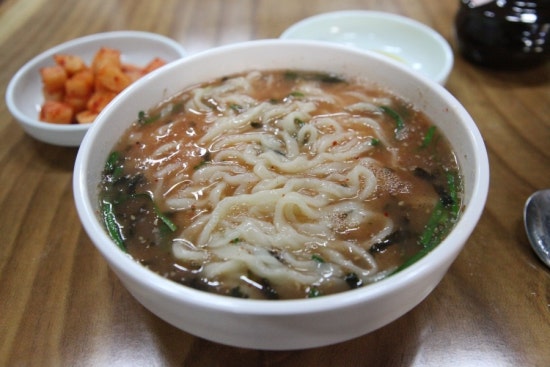 해조밀면 이미지