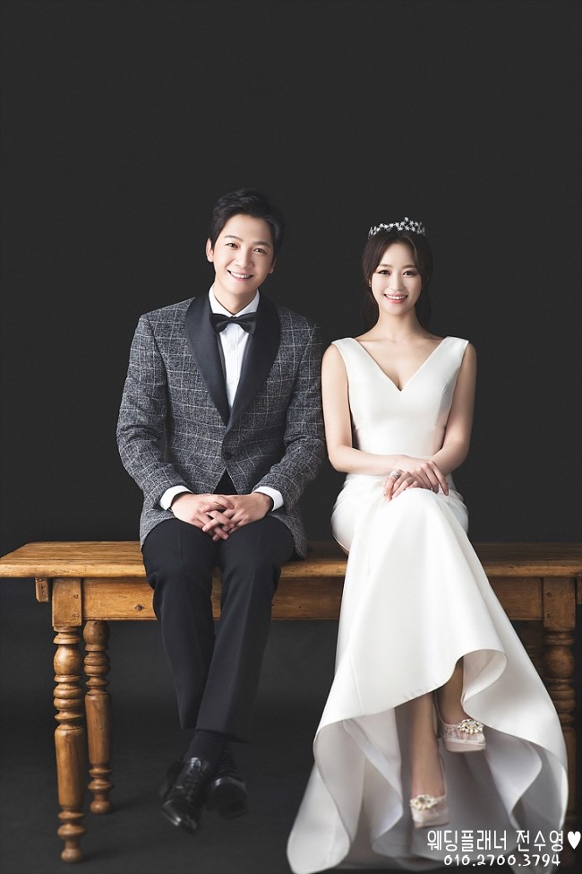 아우라컴퍼니 이미지