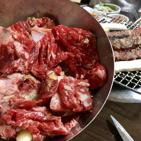 돼지문닭 이미지