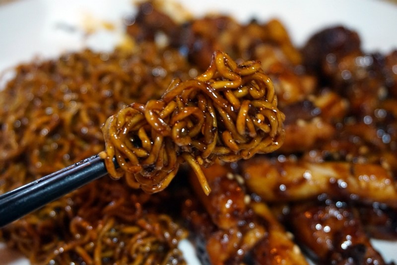 836숯불바베큐치킨 이미지