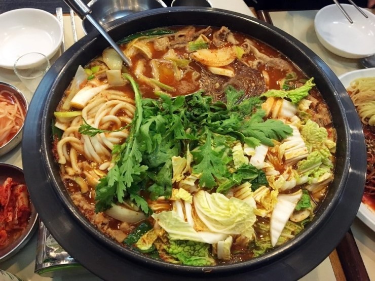 압구정국수 이미지