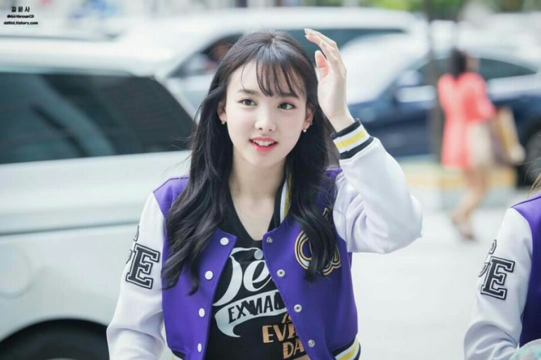 봉스 이미지