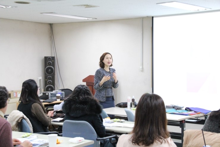 스펀지교육연구소 이미지