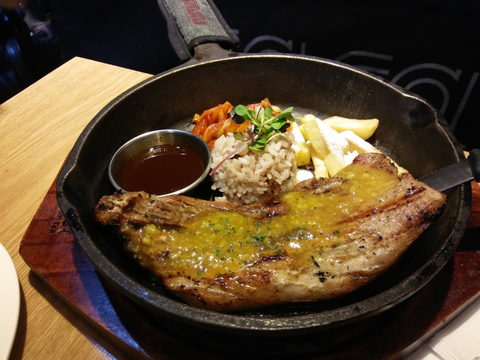 라라코스트송탄점 이미지