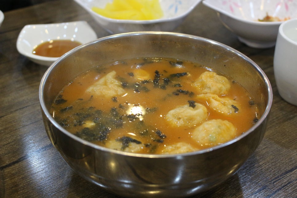 고추만두국집 이미지