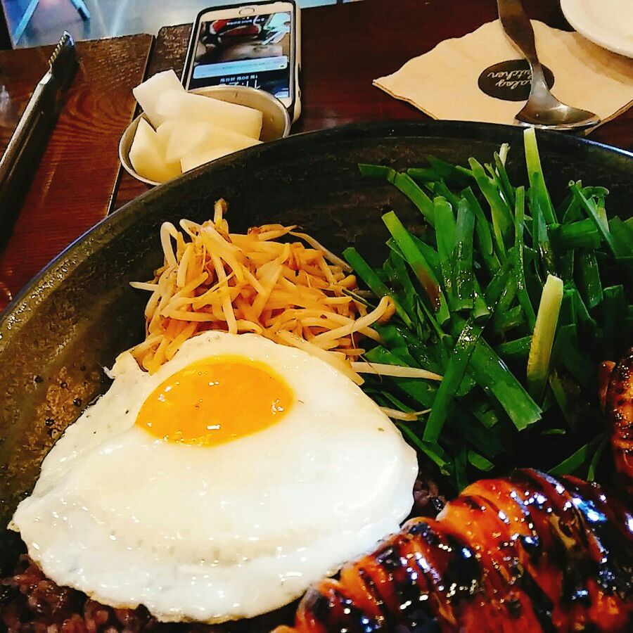 커먼키친 이미지