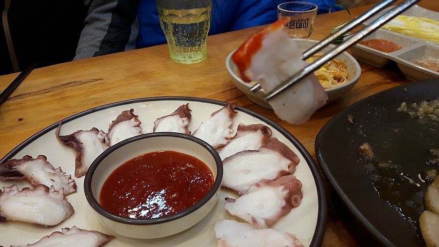 대덕골보쌈칼국수 이미지