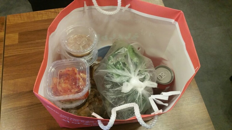 용산서남왕족발 이미지