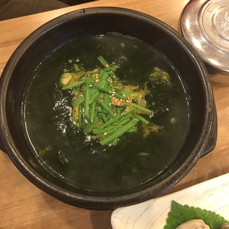 굴이좋은세상 이미지