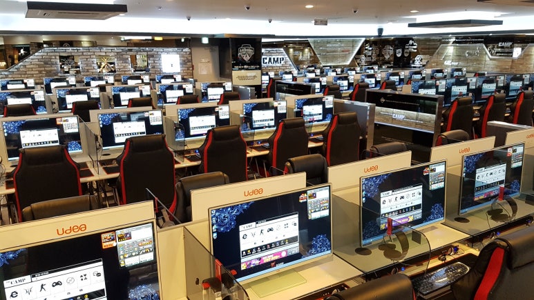 더캠프PC방 이미지