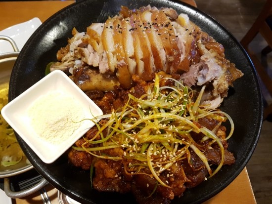 강한남자족발 이미지