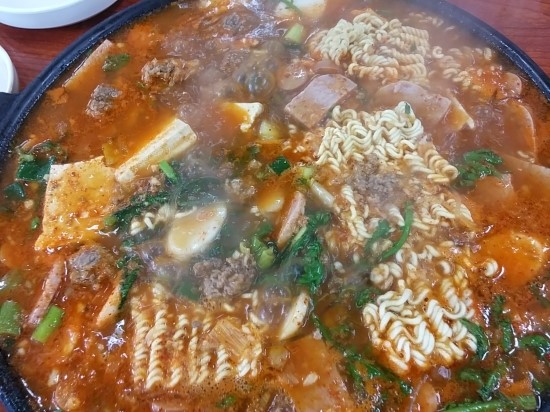 윤대감부대찌개 이미지