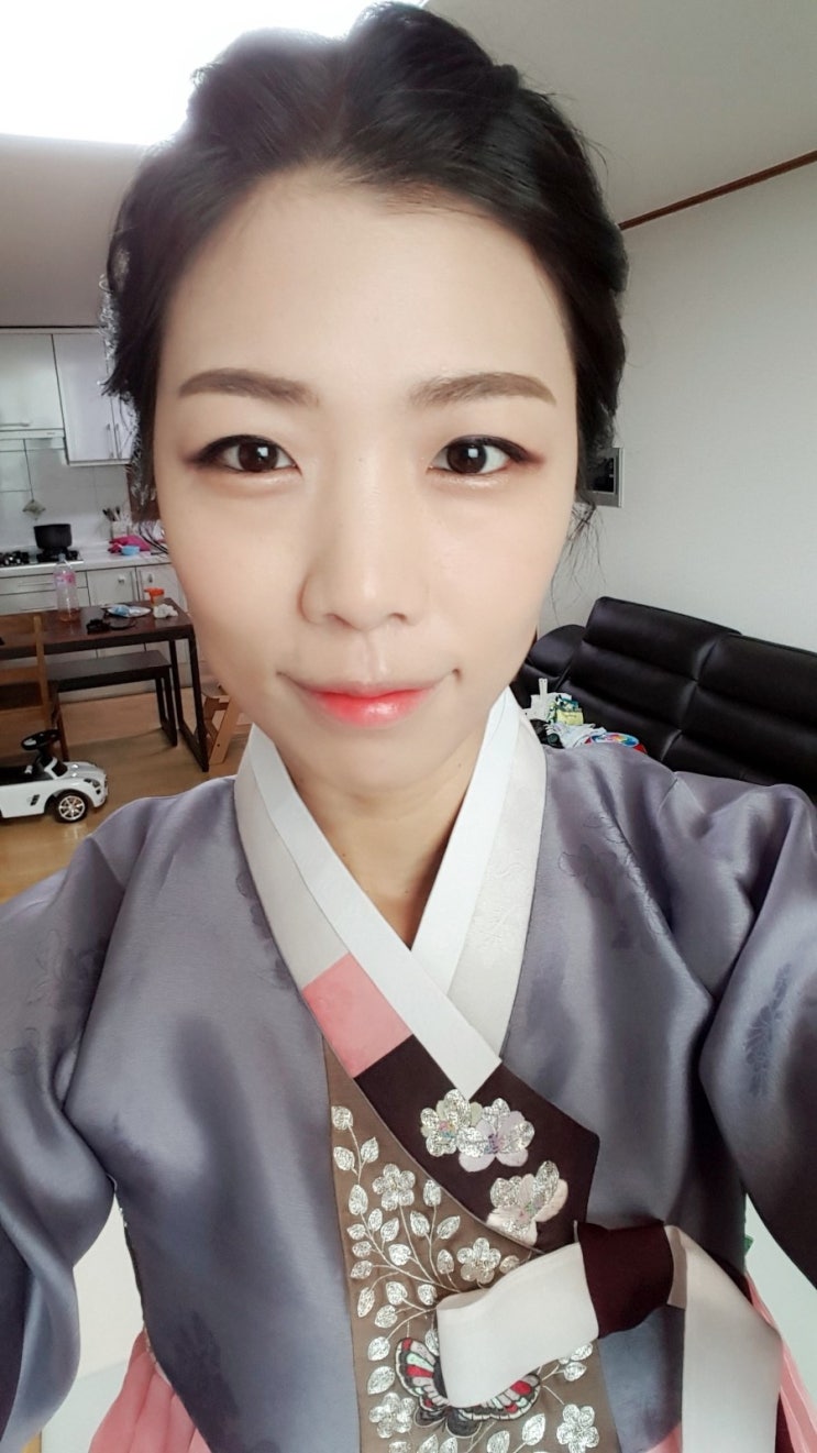 샤샤메이크업 이미지